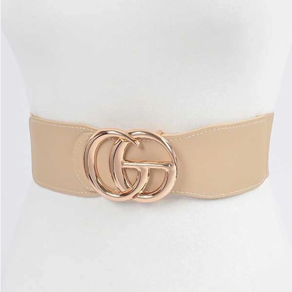 Oversized Metal Buckle Accented Elastic Statement Belt